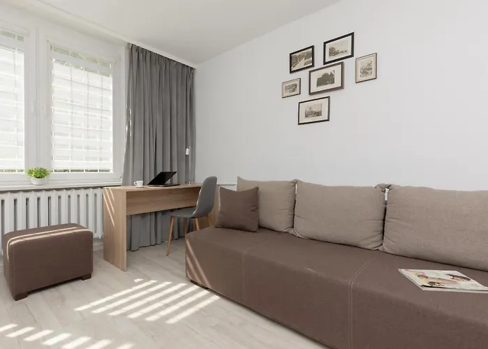 Heart Of Warsaw Apartment Zielna By Noclegi Renters